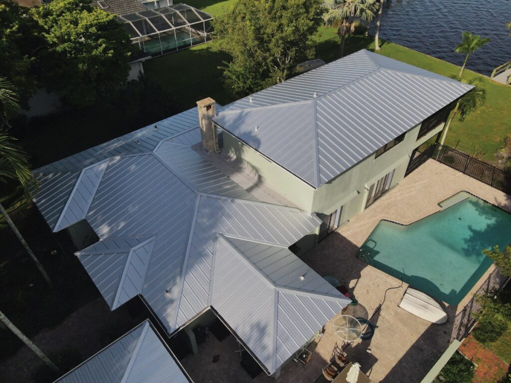 Metal Roofing White Roof
